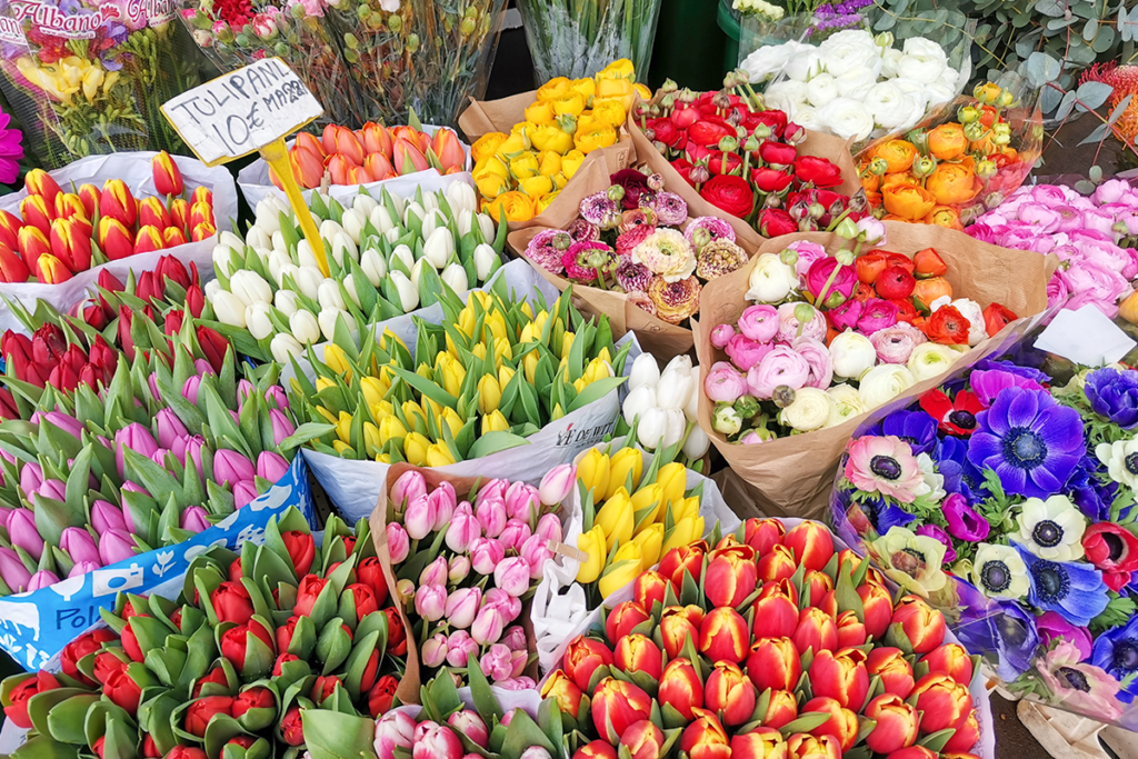 ミラノ・ガリバルディ駅近くの花屋さん