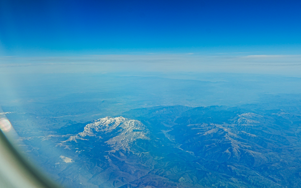 ウィーン到着前、窓の外が青空に