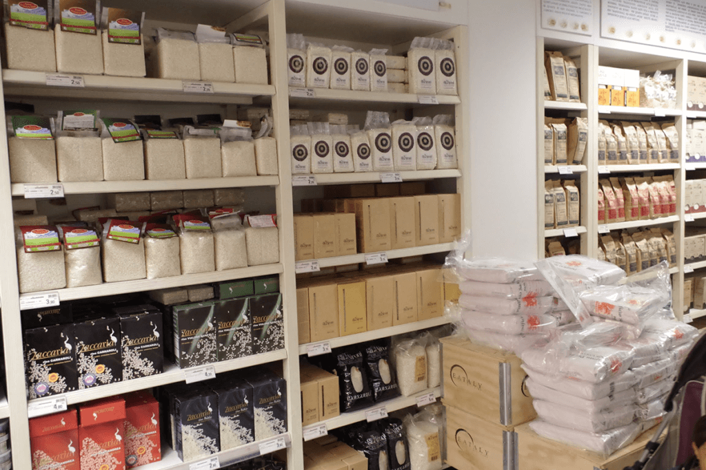 EATALYの小麦粉売り場