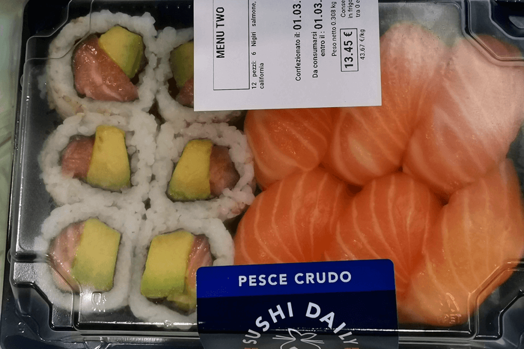 SUSHI DAILYのパック寿司