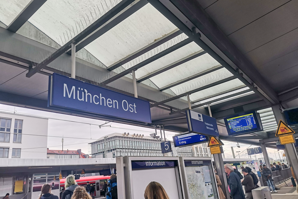 ミュンヘン東駅に到着