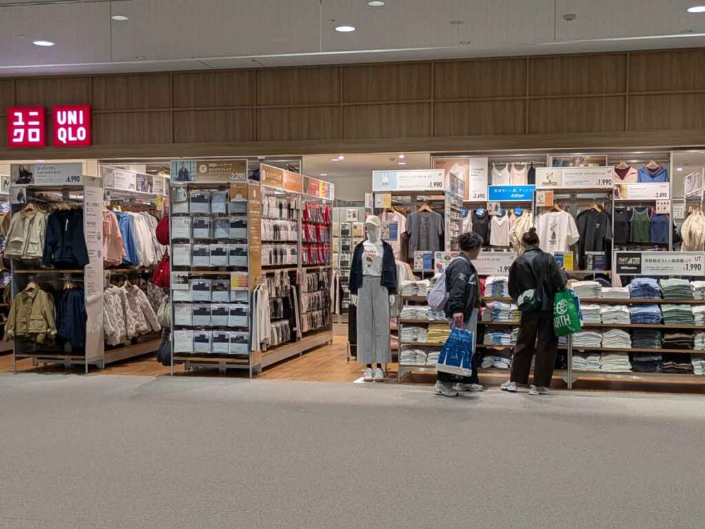 ユニクロが出店ⒸPen＆Voyage