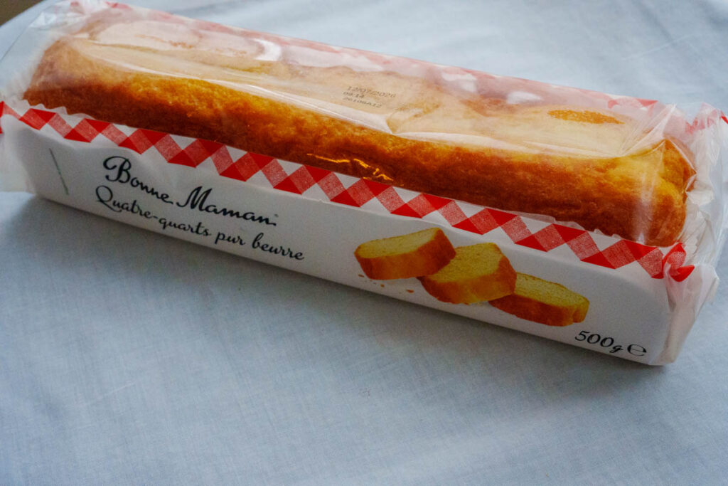 長い！パウンドケーキⒸPen＆Voyage