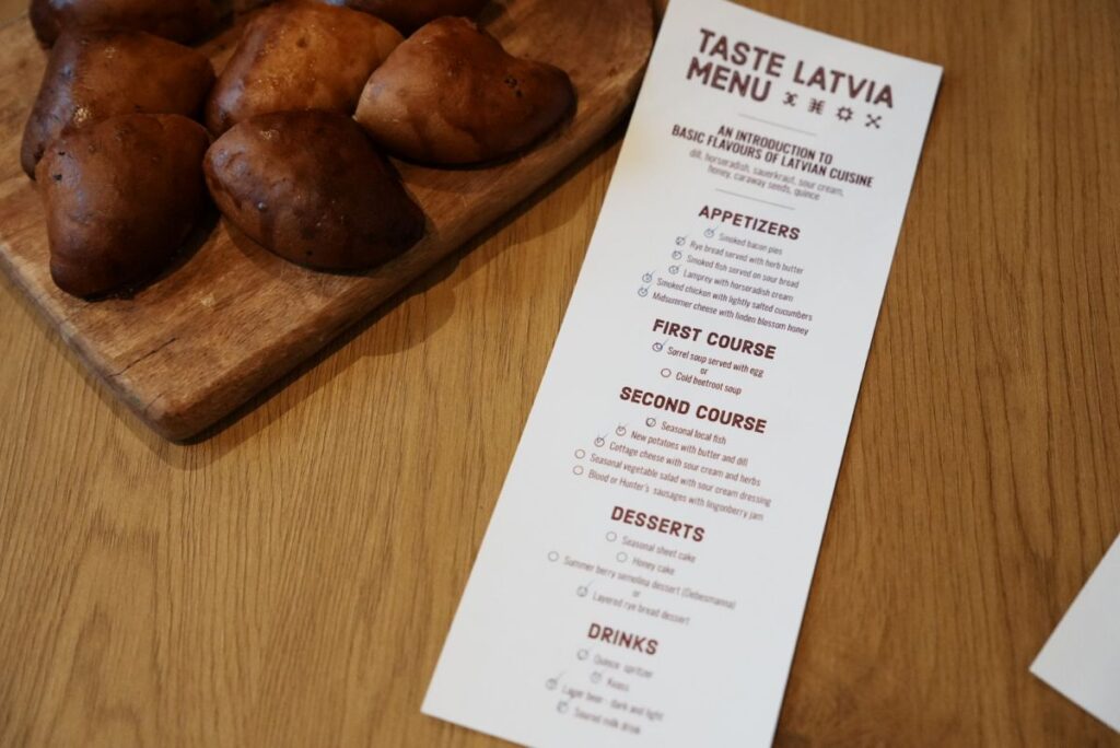 テイスト・ラトビアのメニューⒸPen&Voyage