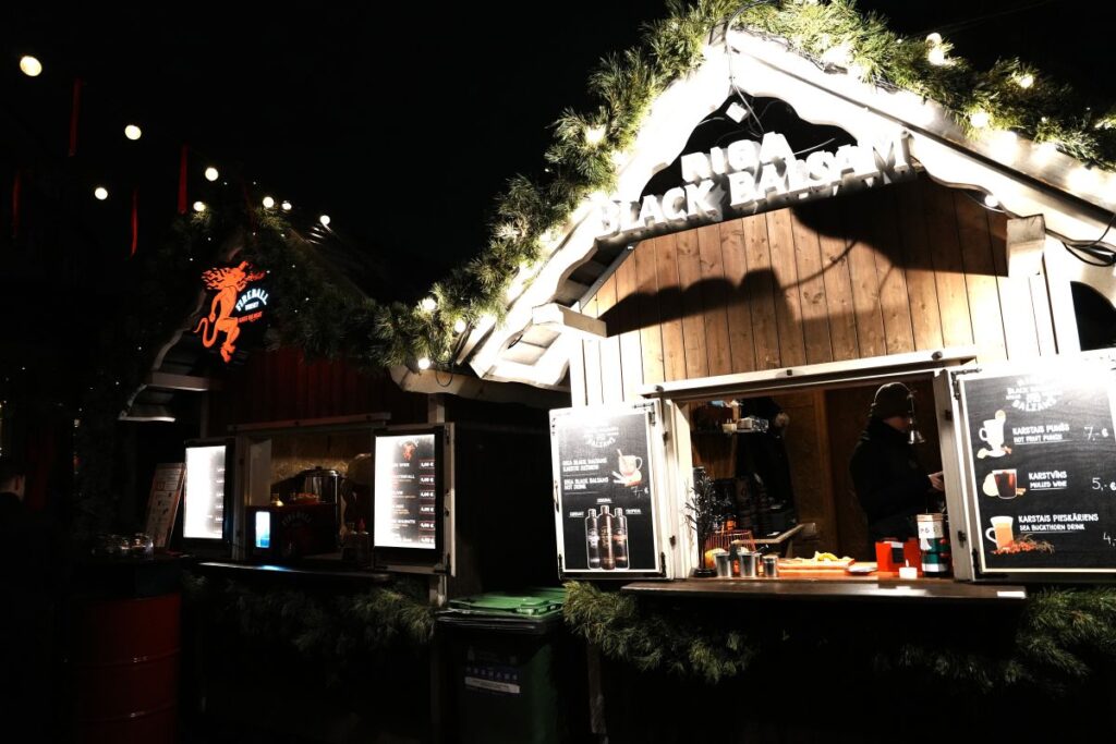 ラトビア名物「リーガ ブラック バルサム」の店@Pen＆Voyage