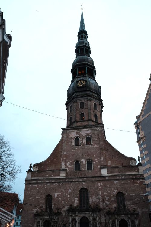 リーガで一番高い塔が聖ペテロ教会@Pen&Voyage