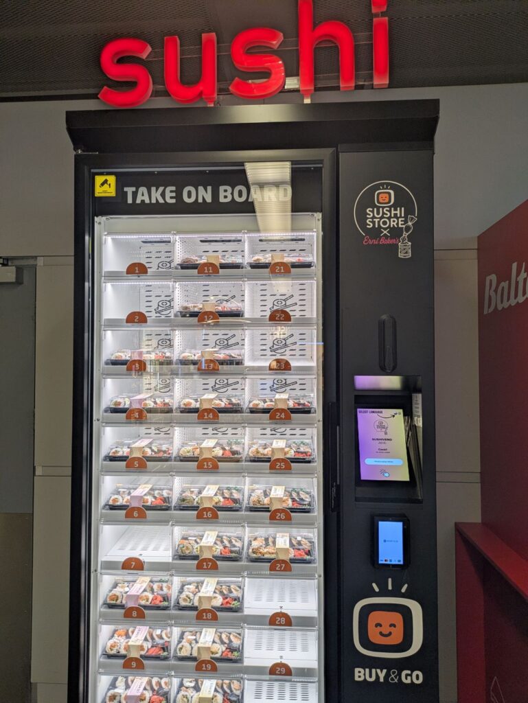 寿司の自販機も@Pen&Voyage