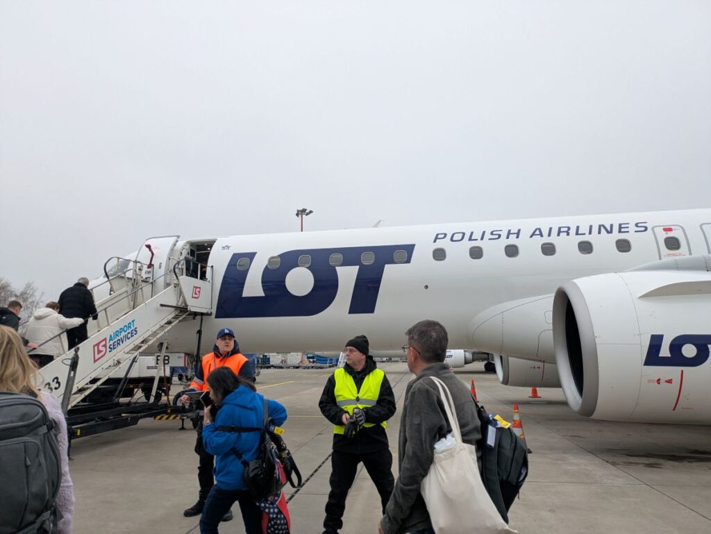 ワルシャワからリーガへ乗り継ぐ@Pen＆Voyage