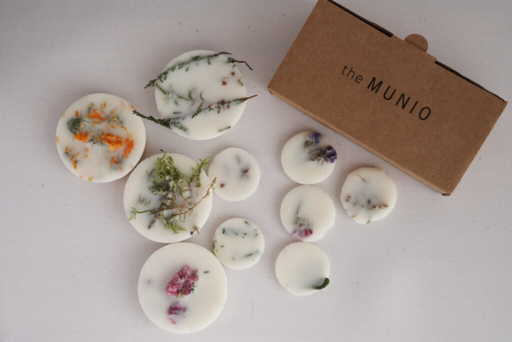 直営スタジオで自作したワックスⒸPen＆Voyage