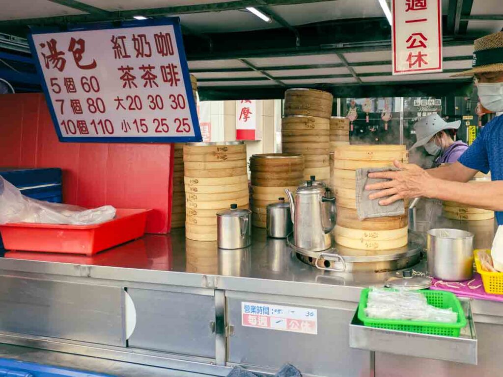 メニューは湯包と飲み物のみⒸPen&Voyage
