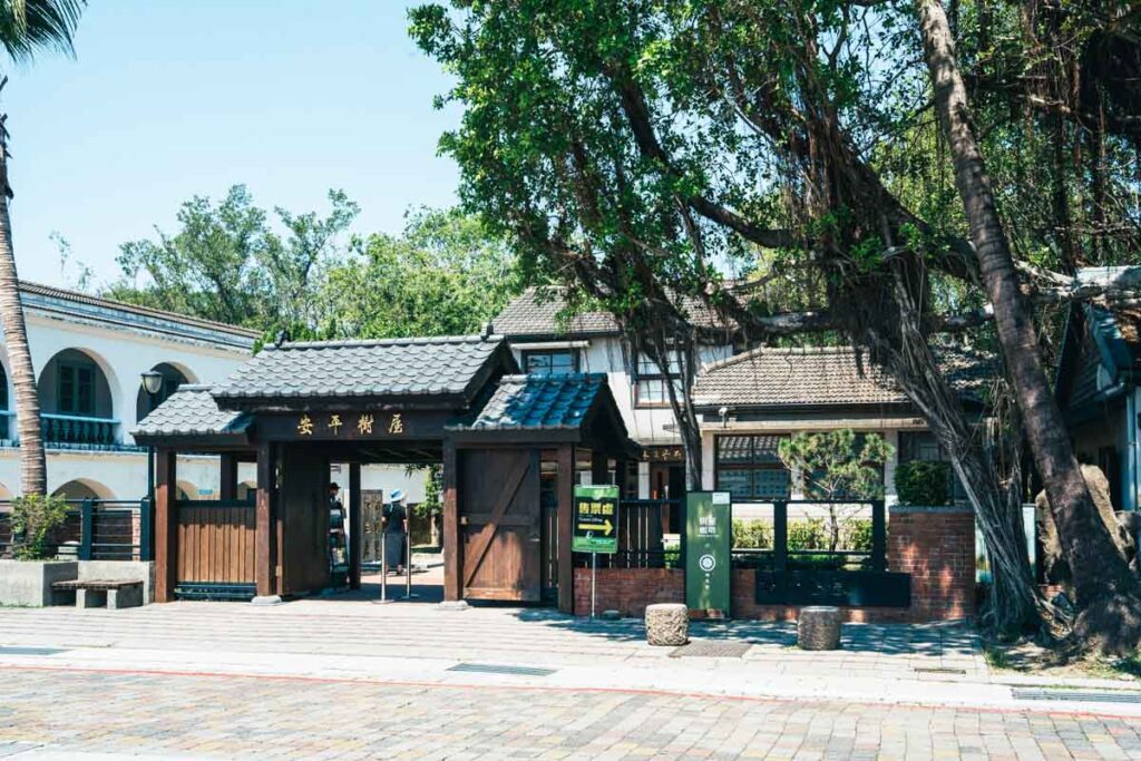 日本統治時代は德記洋行の倉庫だった安平樹屋ⒸPen＆Voyage