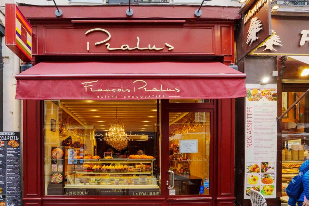 フランス全土にある「プラリュ」マレ店ⒸPen&Voyage