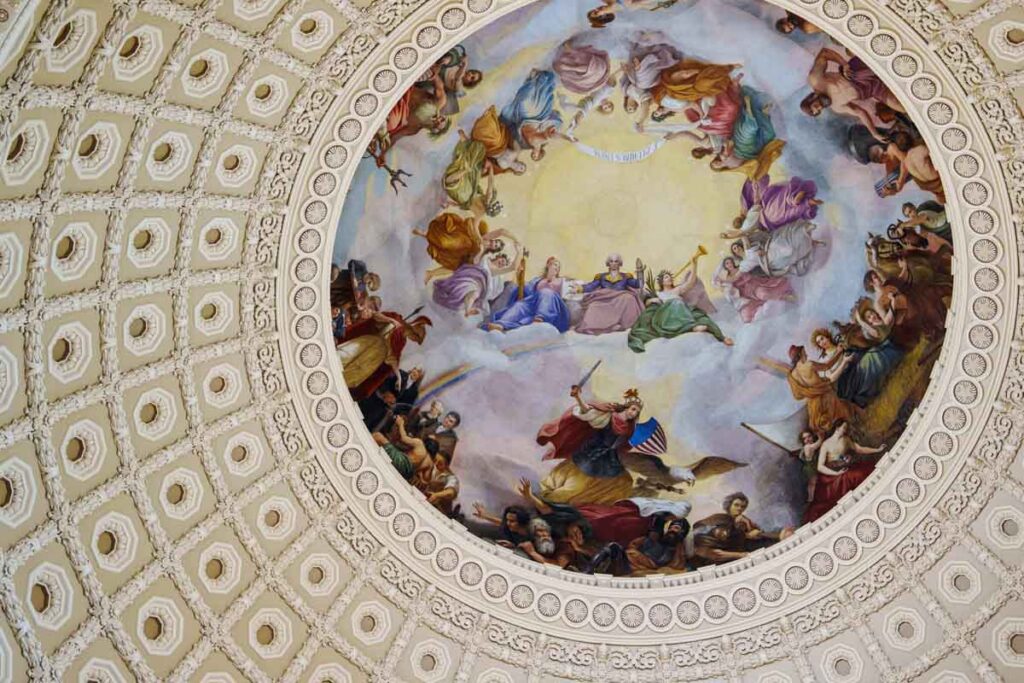 ドーム天井『ワシントンの神化(The Apotheosis of Washington)』ⒸPen&Voyage
