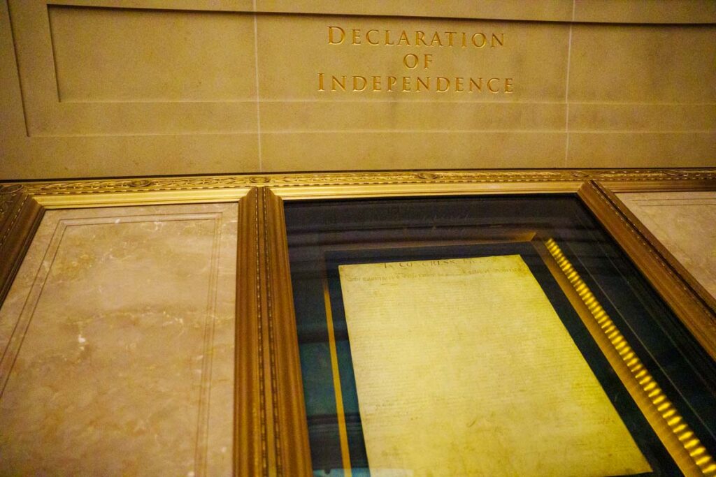 独立宣言(Declaration of Independence)の原本ⒸPen&Voyage