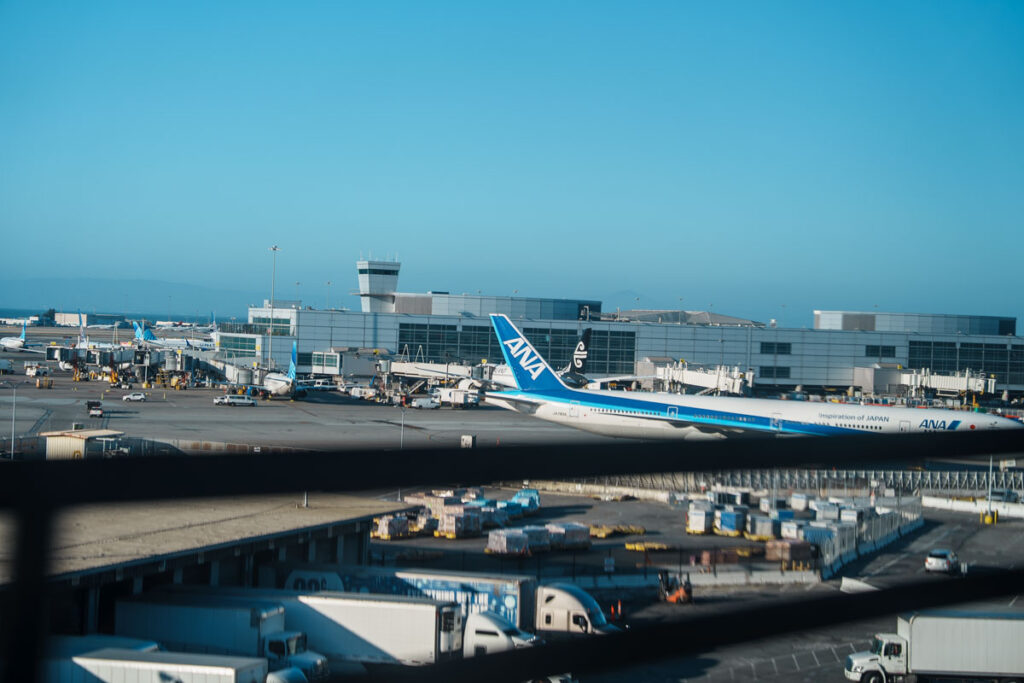サンフランシスコ空港が近づいてきた