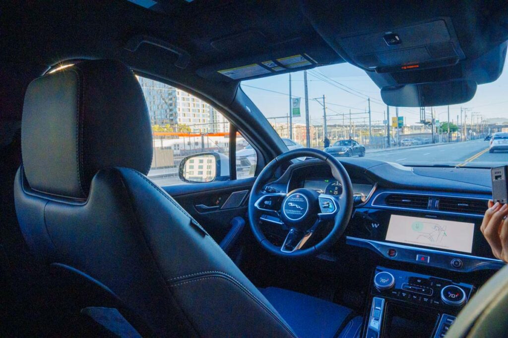 静かに運転スタート