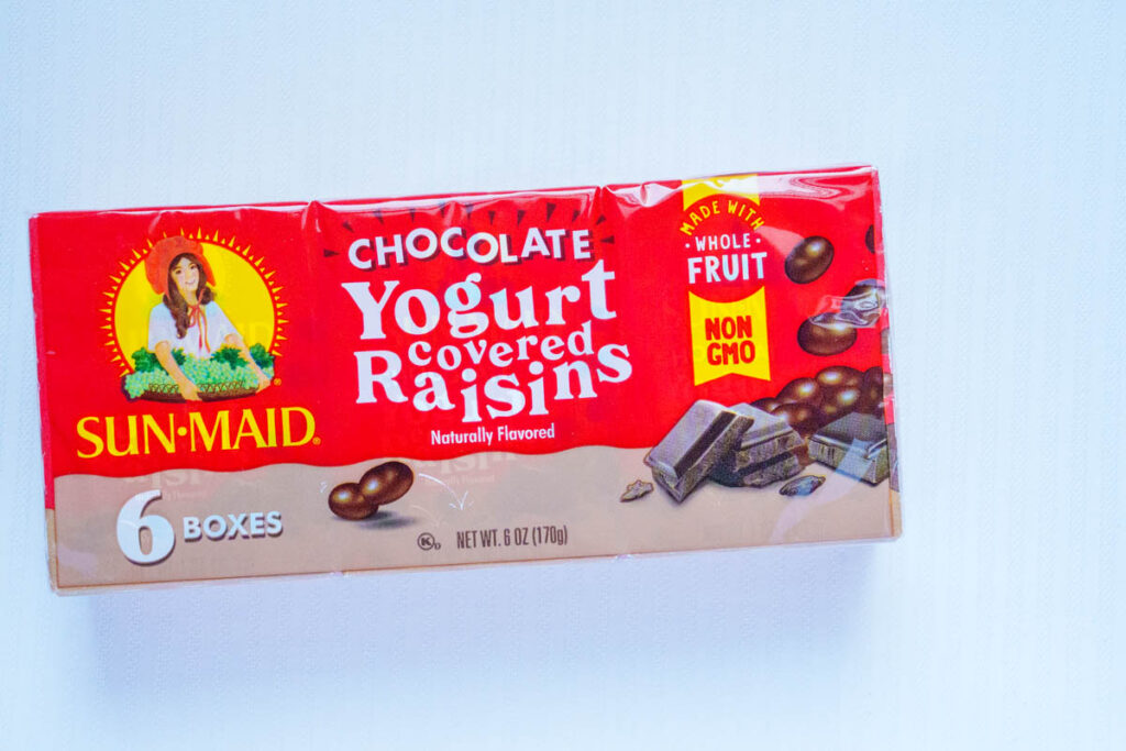 サンメイドのチョコがけレーズン（セール中で2.49ドル）
