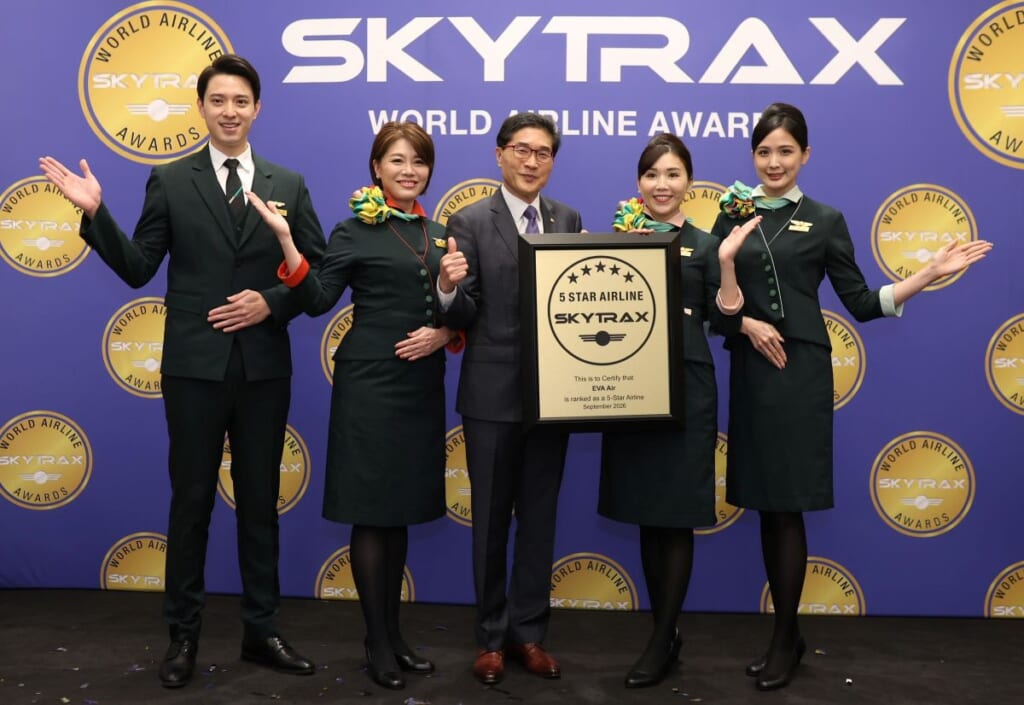 エバー航空のプレミアムエコノミー「世界一」SKYTRAXアワード2026
